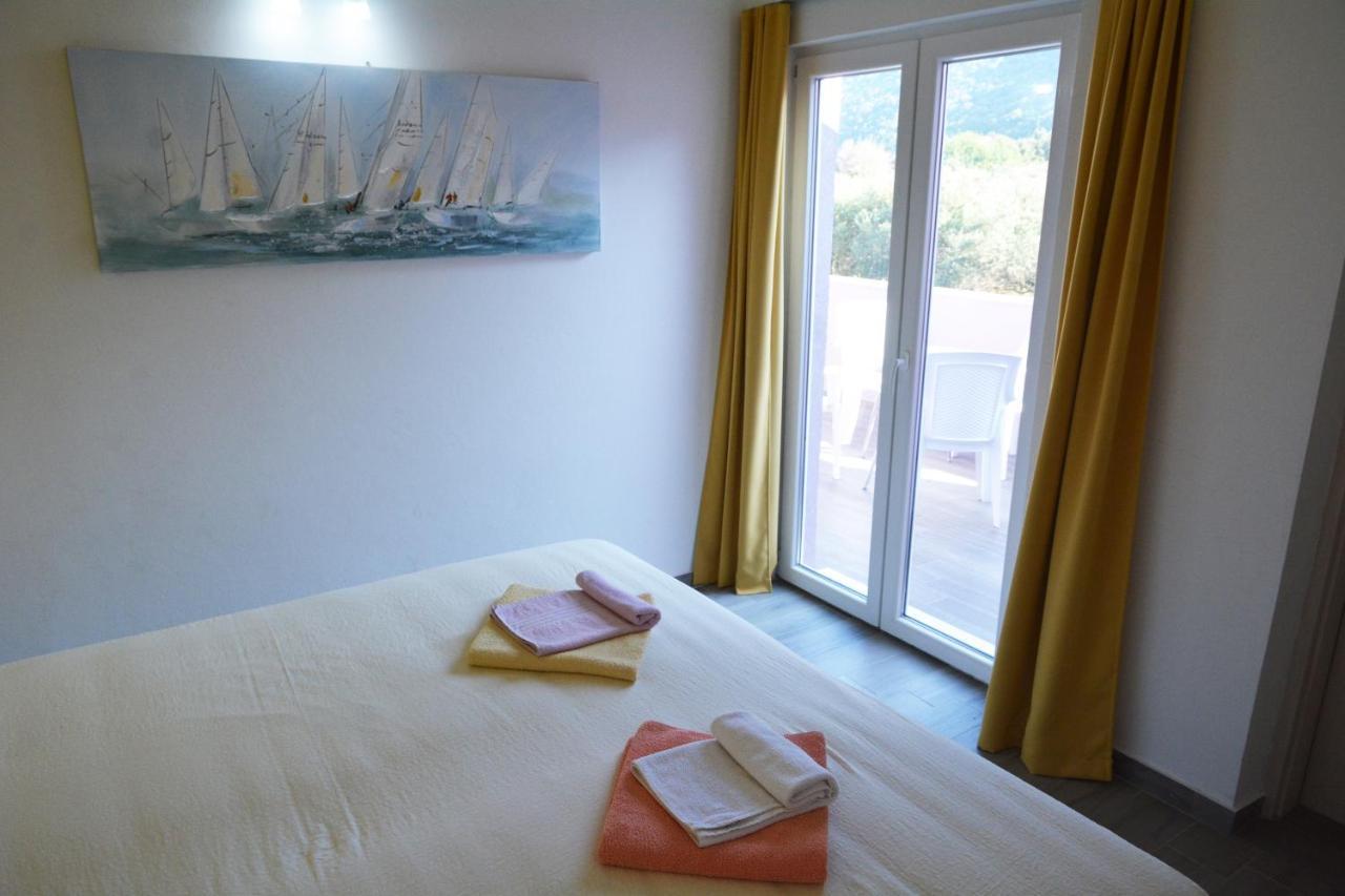 Apartments Dubas 오레비츠 외부 사진